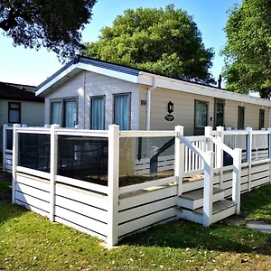  Holiday home Sea View Mudeford